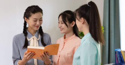 Học tiếng Trung: Mỗi ngày 10 từ vựng có trong sách Chuyển Pháp Luân – P42