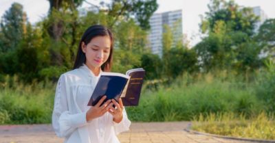Học tiếng Trung: Mỗi ngày 10 từ vựng có trong sách Chuyển Pháp Luân – P14