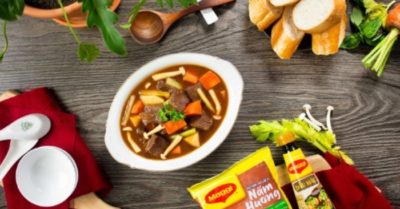 Cách nấu bò sốt vang kiểu Pháp ngon quyến rũ ăn kèm bánh mì
