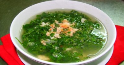 Cách nấu canh cua rau ngót cho bé ăn dặm