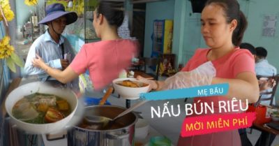 Quán bún riêu của mẹ bầu Sài Gòn mời người nghèo đến ăn miễn phí