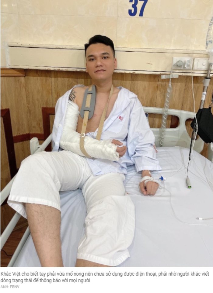 Nam ca sĩ Khắc Việt đã phẫu thuật, không còn nằm hành lang bệnh viện