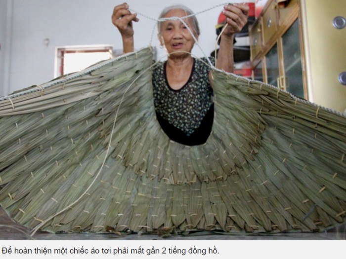 Hà Tĩnh: Nghề truyền thống chằm áo tơi gần 200 năm tuổi