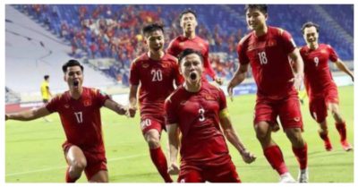 Tuyển Việt Nam được thưởng ‘nóng’ 3 tỷ đồng: Chủ tịch nước thưởng thêm 1 tỷ