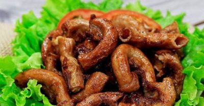 Hướng dẫn cách làm ruột heo chiên giòn thơm ngon đơn giản tại nhà