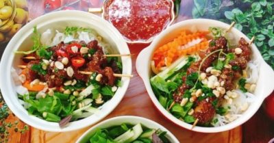 Cách nấu bún thịt nướng thơm ngon, đơn giản tại nhà