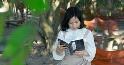 Học tiếng Trung: Mỗi ngày 10 từ vựng có trong sách Chuyển Pháp Luân – P137