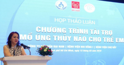 Bà Nguyễn Phương Hằng thông báo tạm ngừng Quỹ từ thiện nghìn tỷ