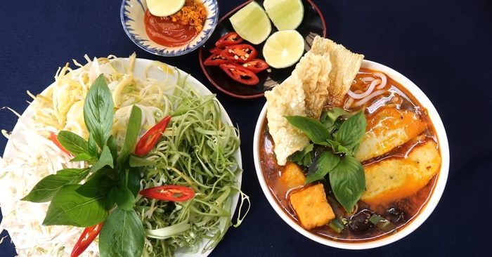 Cách nấu bún bò Huế chay, ngon miệng mà dễ thực hiện tại nhà, Việt Nam tốt, người ốm, bí quyết, hay.