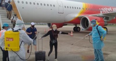 Tin nhanh 19/7: Nhiều tỉnh thành thuê máy bay đón người từ Sài Gòn; “không cho đi làm bằng xe 2 bánh hay đi bộ”